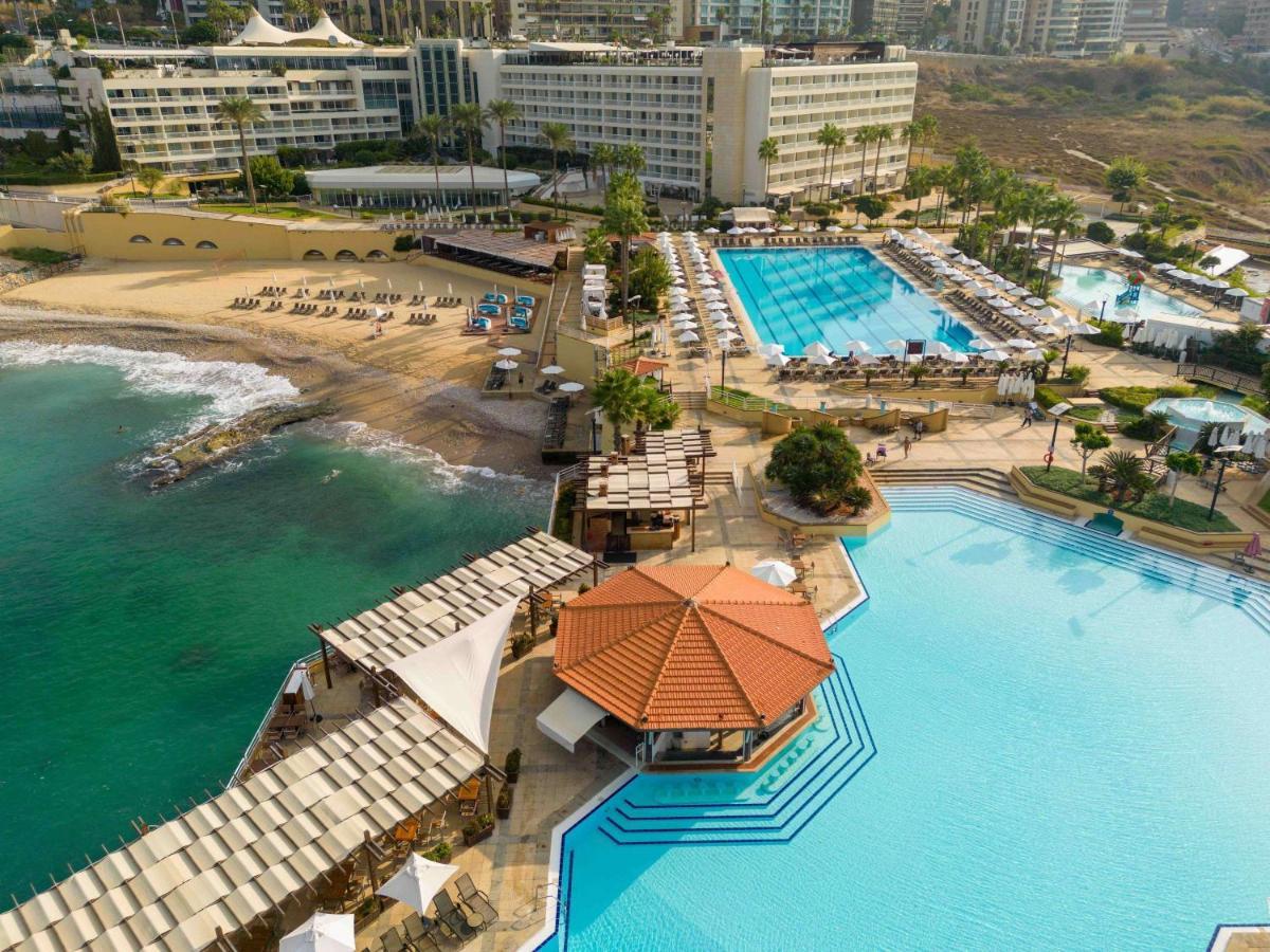 Moevenpick Hotel Beirut Exterior foto