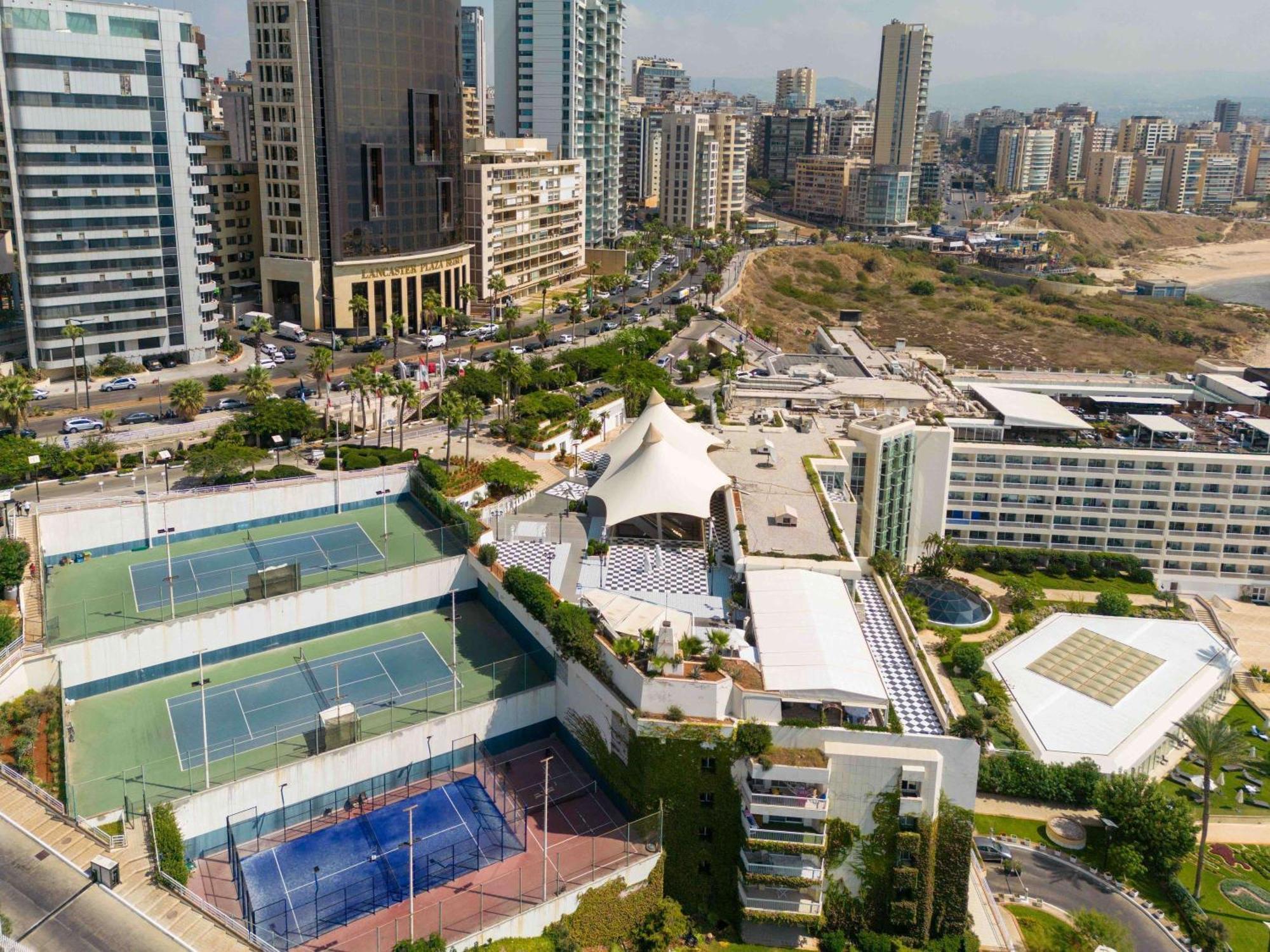 Moevenpick Hotel Beirut Exterior foto